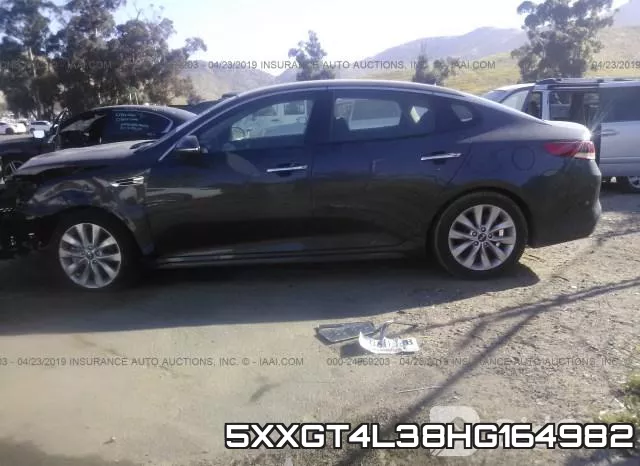 5XXGT4L38HG164982_3.webp
