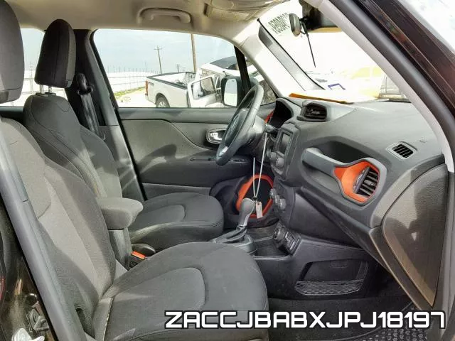 ZACCJBABXJPJ18197_5.webp