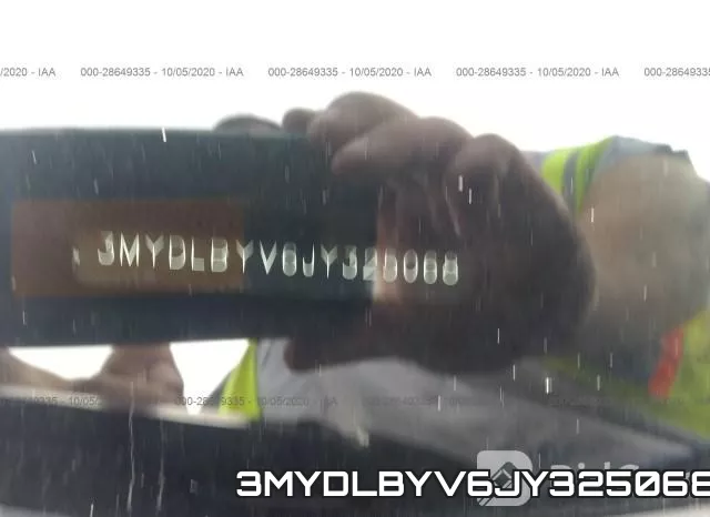 3MYDLBYV6JY325068_9.webp