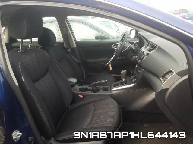 3N1AB7AP1HL644143_5.webp