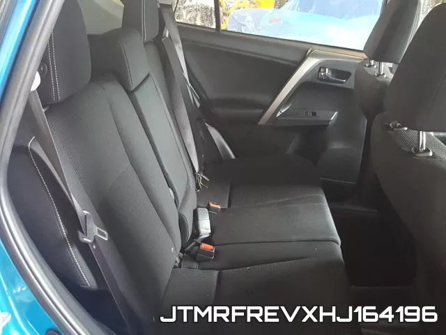 JTMRFREVXHJ164196_6.webp
