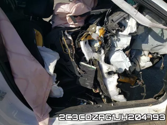 2C3CDZAG1JH204793_5.webp