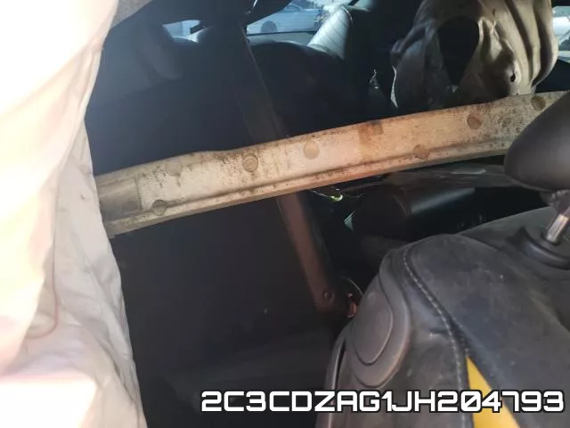 2C3CDZAG1JH204793_6.webp