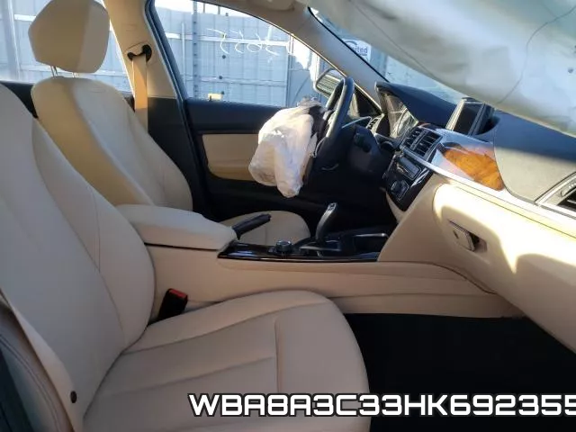 WBA8A3C33HK692355