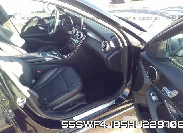 55SWF4JB5HU229706_5.webp