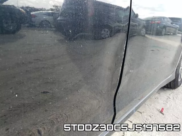 5TDDZ3DC5JS197582_9.webp