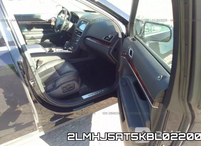 2LMHJ5AT5KBL02200