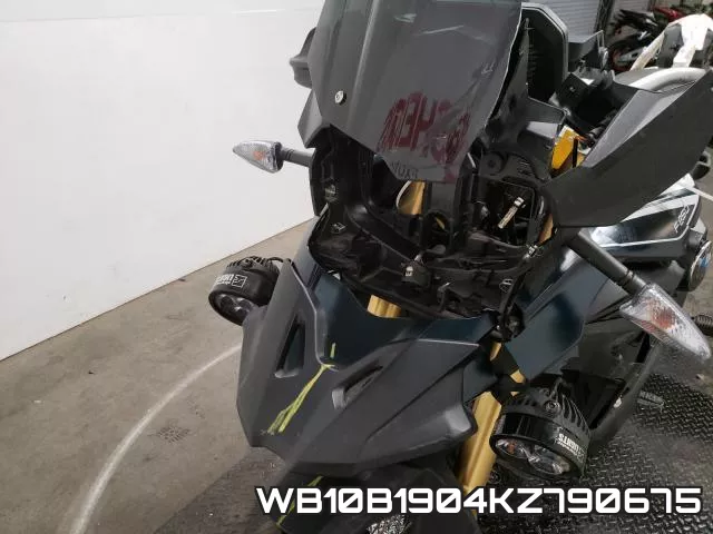 WB10B1904KZ790675_9.webp