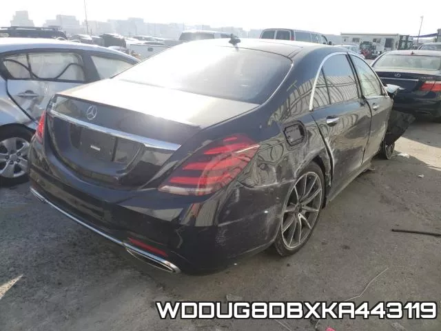 WDDUG8DBXKA443119_4.webp