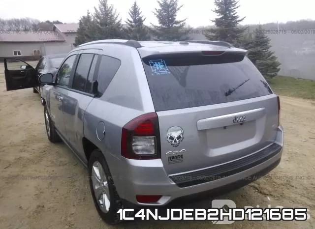 1C4NJDEB2HD121685_3.webp