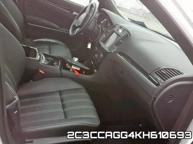 2C3CCAGG4KH610693_5.webp