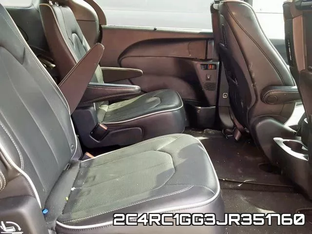 2C4RC1GG3JR351760_6.webp