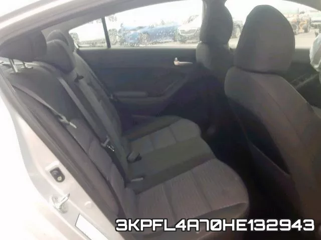 3KPFL4A70HE132943_6.webp