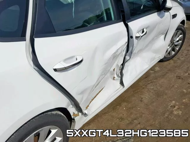 5XXGT4L32HG123585_9.webp