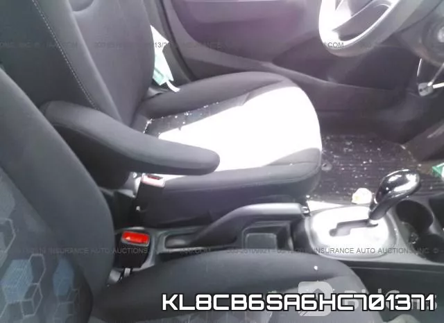 KL8CB6SA6HC701371_5.webp