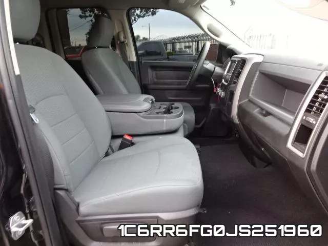 1C6RR6FG0JS251960_5.webp