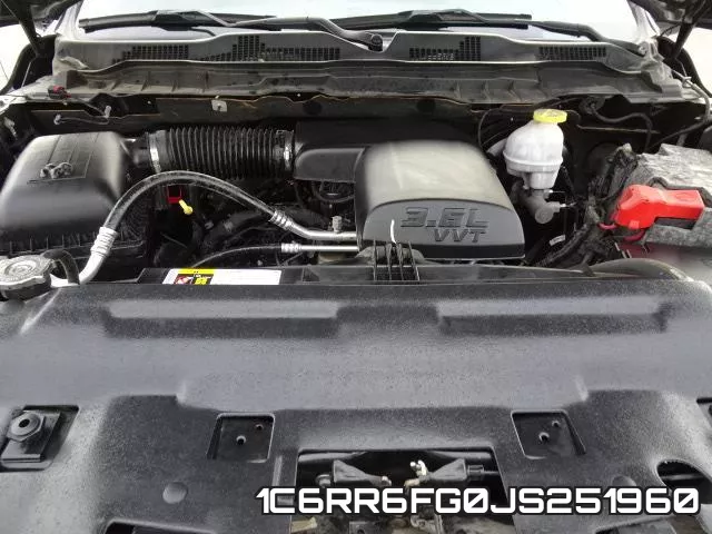 1C6RR6FG0JS251960_7.webp