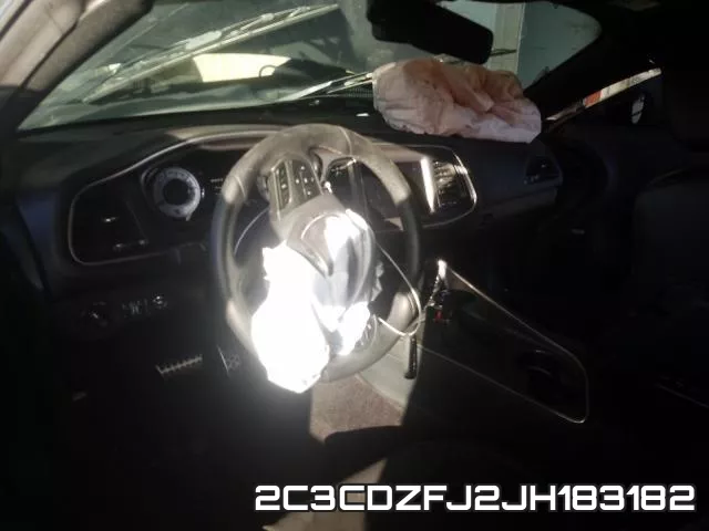 2C3CDZFJ2JH183182_9.webp