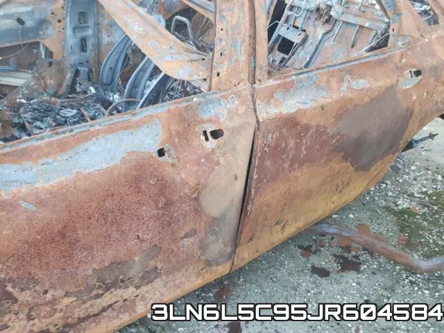 3LN6L5C95JR604584_10.webp