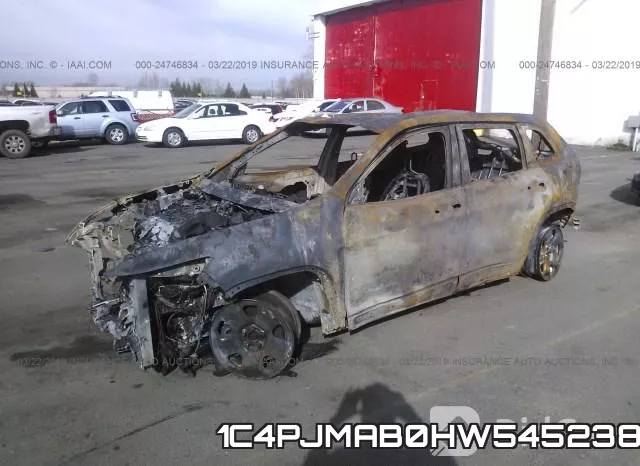 1C4PJMAB0HW545238_2.webp