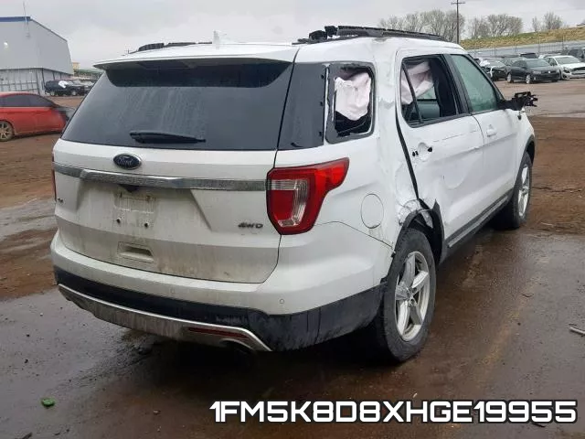 1FM5K8D8XHGE19955_4.webp