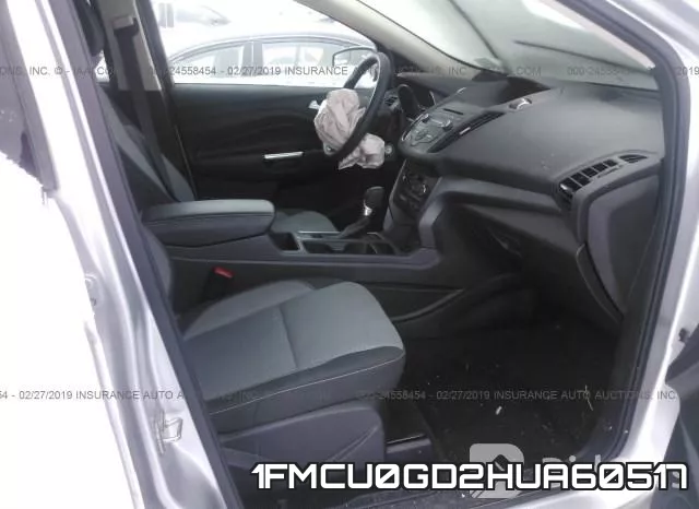 1FMCU0GD2HUA60517_5.webp