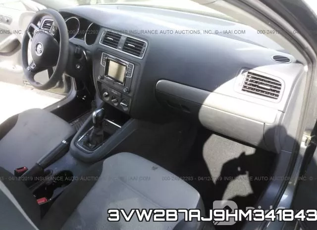 3VW2B7AJ9HM341843_5.webp