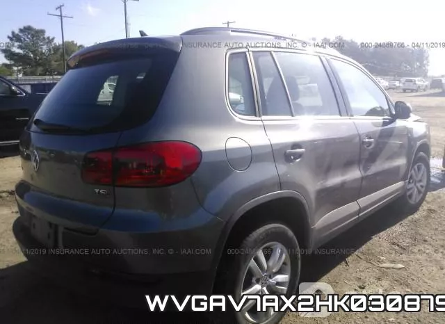 WVGAV7AX2HK030879_4.webp