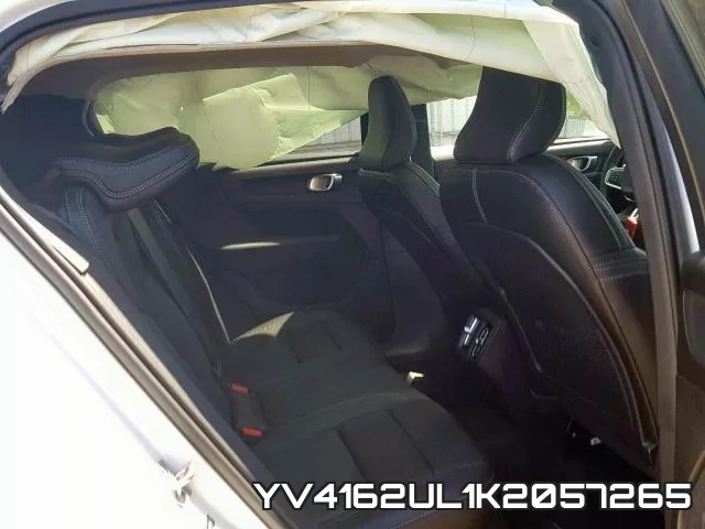 YV4162UL1K2057265_6.webp