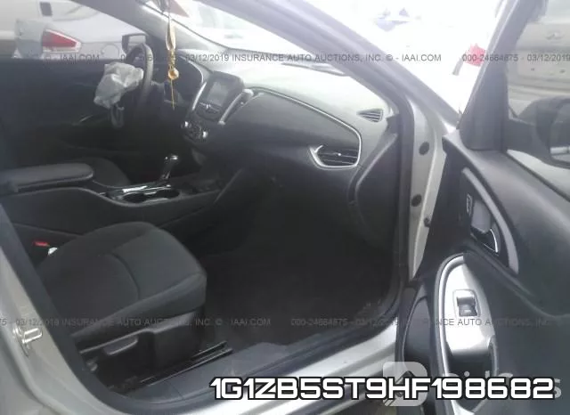 1G1ZB5ST9HF198682_5.webp