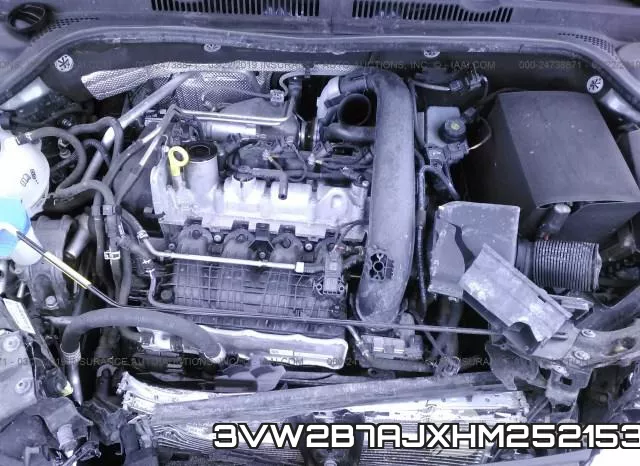 3VW2B7AJXHM252153_10.webp