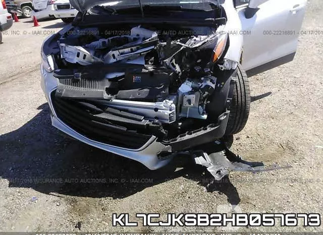 KL7CJKSB2HB057673_6.webp