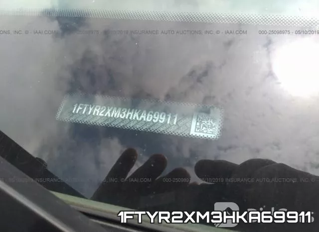 1FTYR2XM3HKA69911_9.webp