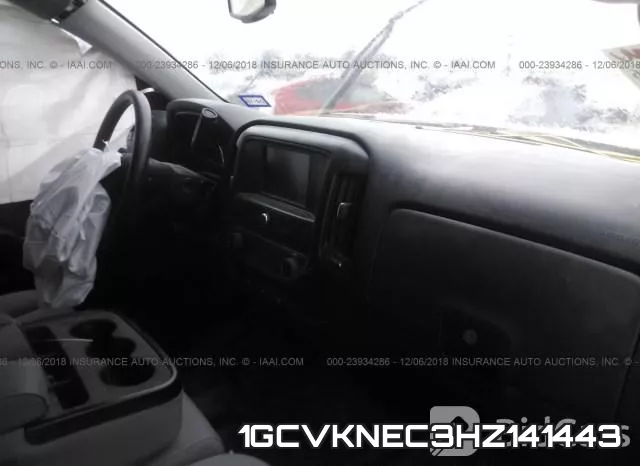 1GCVKNEC3HZ141443_5.webp