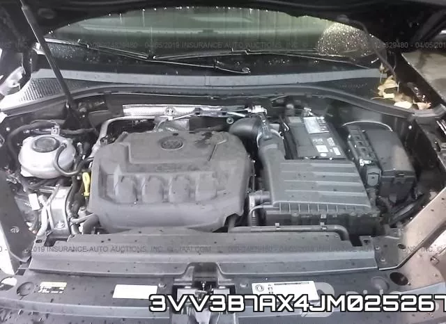 3VV3B7AX4JM025267_10.webp
