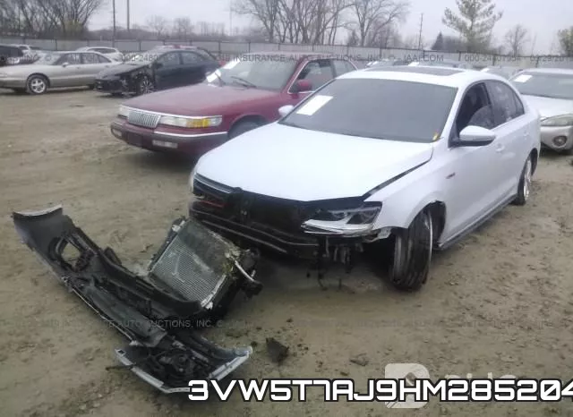 3VW5T7AJ9HM285204_2.webp