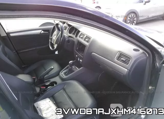 3VWDB7AJXHM416073_5.webp