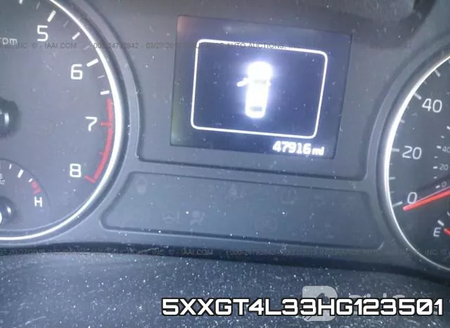5XXGT4L33HG123501_7.webp