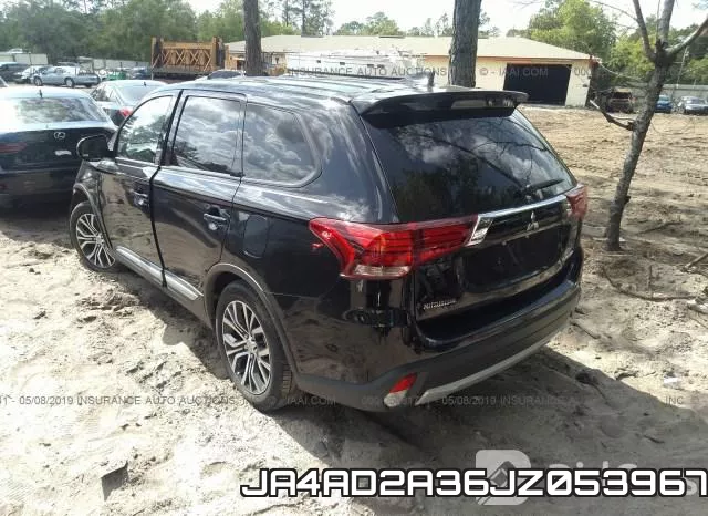 Mitsubishi Outlander, ES