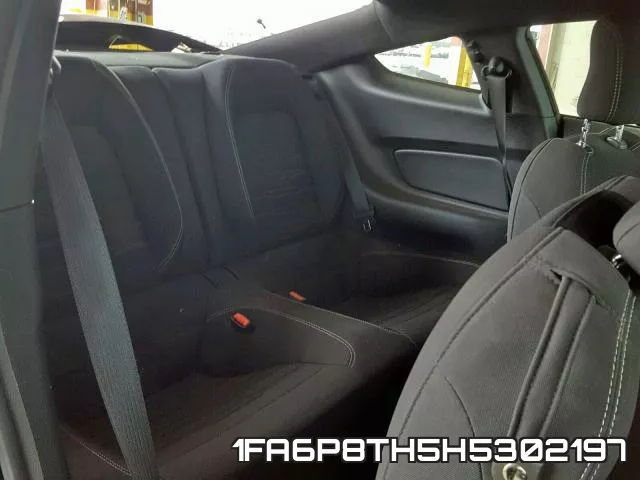 1FA6P8TH5H5302197_6.webp
