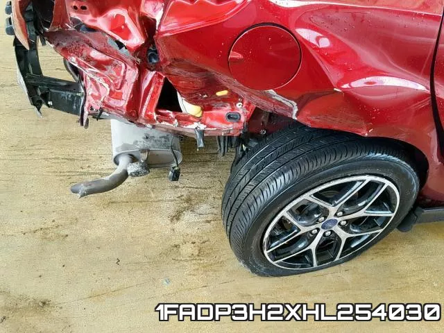 1FADP3H2XHL254030_9.webp