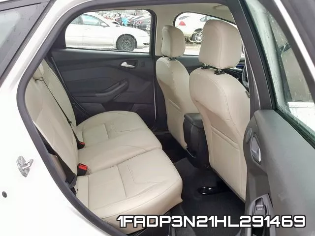 1FADP3N21HL291469_6.webp