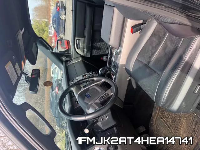 1FMJK2AT4HEA14741_5.webp