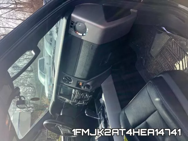 1FMJK2AT4HEA14741_6.webp