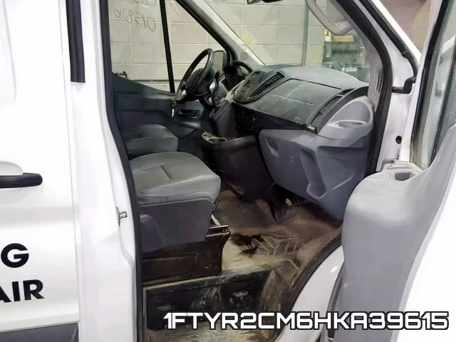 1FTYR2CM6HKA39615_5.webp