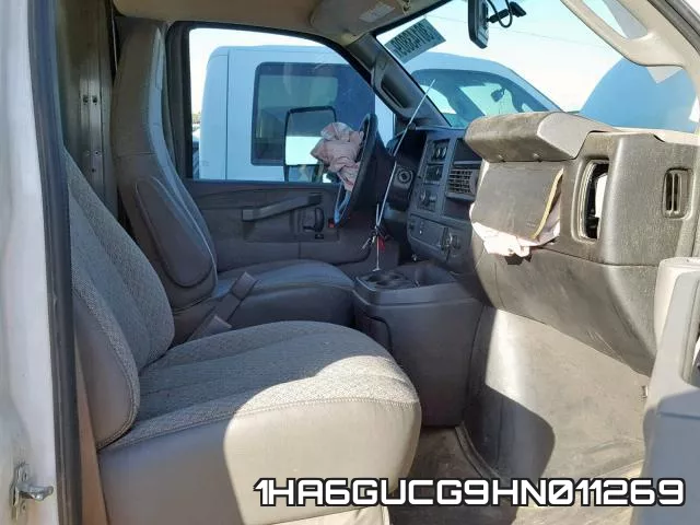 1HA6GUCG9HN011269_5.webp