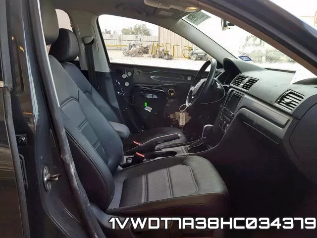 1VWDT7A38HC034379_5.webp