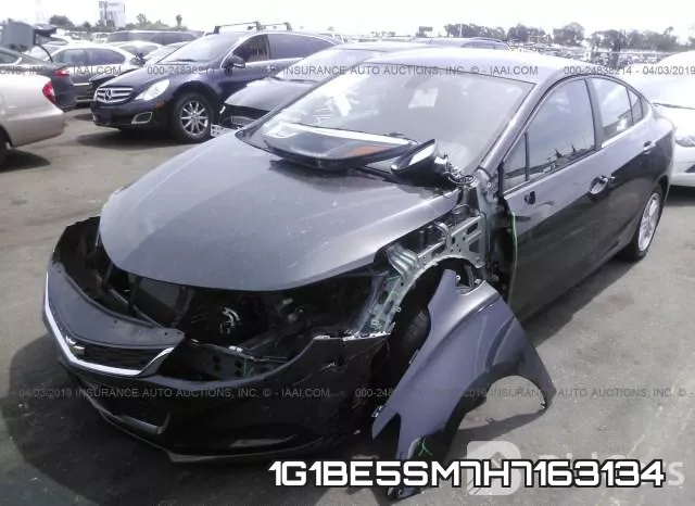 1G1BE5SM7H7163134_2.webp