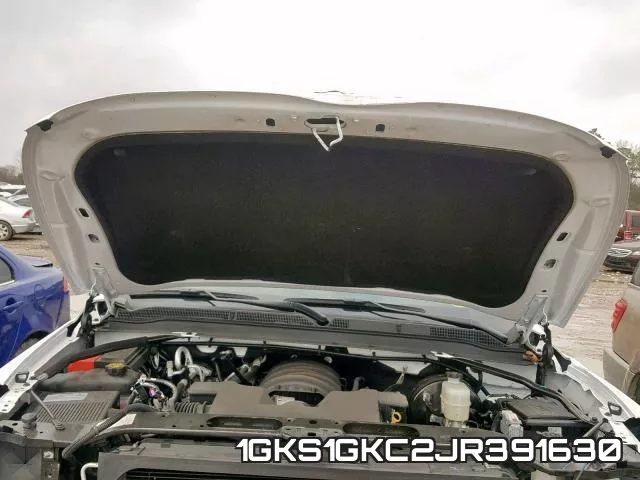 1GKS1GKC2JR391630_7.webp