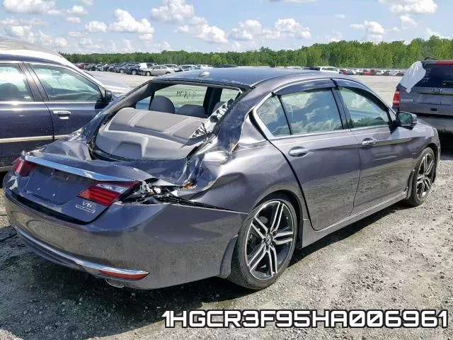 1HGCR3F95HA006961_4.webp